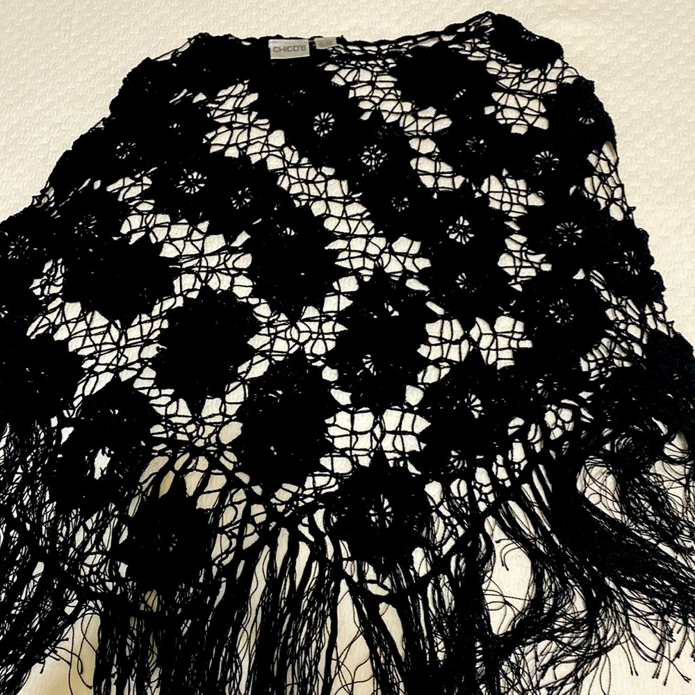 Chicos black net one size poncho